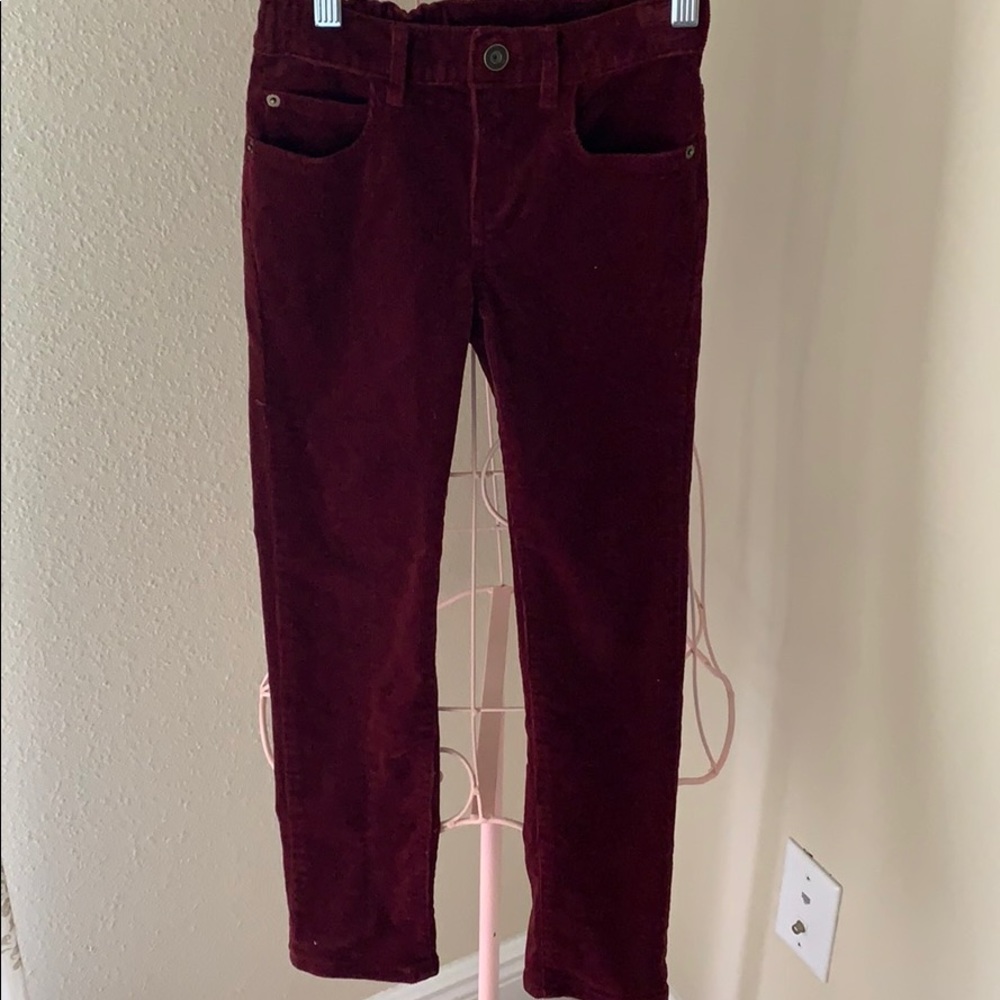 Place skinny cords